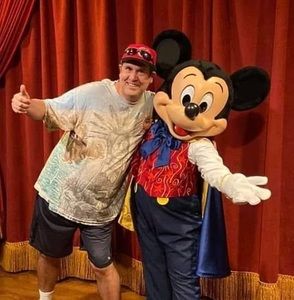 Meet your Posher, Robert